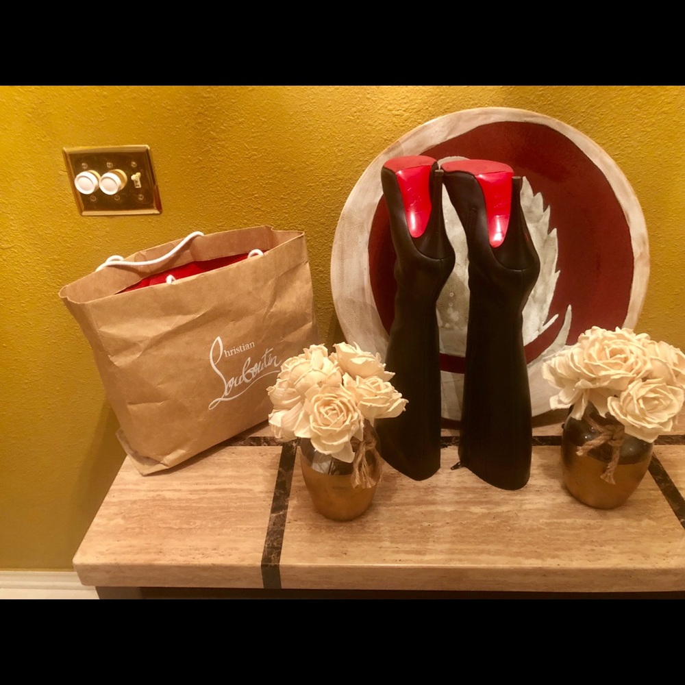 Beautiful red bottom boots